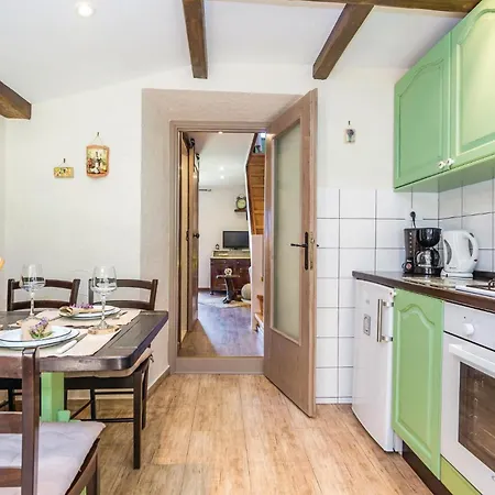 Σπίτι διακοπών Gorgeous In With Kitchen